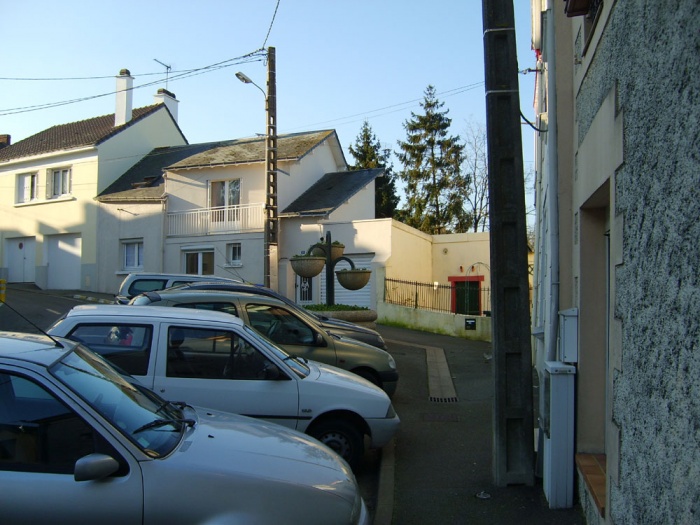 Surlvation d'une maison : Faade rue existant