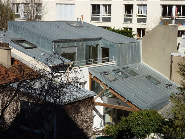 Surlvation d'une maison de ville, Paris XXe