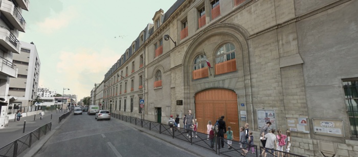 Ecole polyvalente de 14 classes : facade